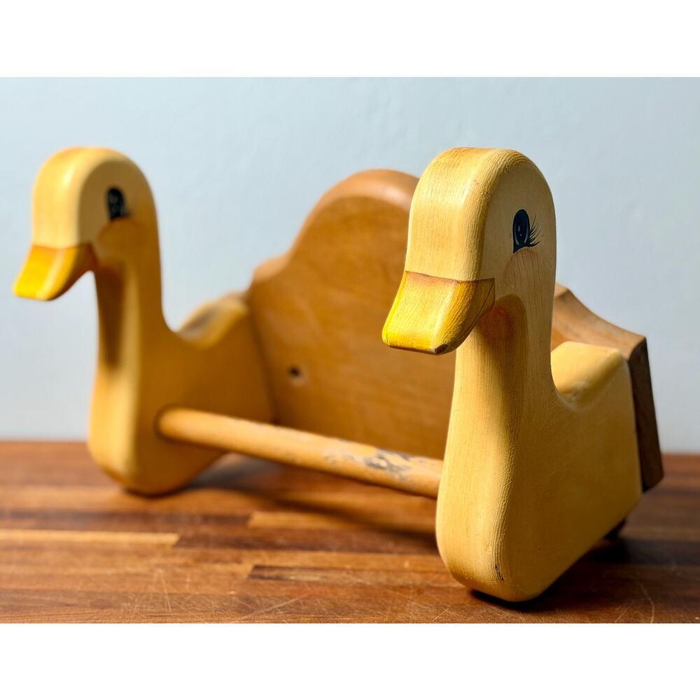 Vintage Wooden Goose Towel Wall Rack | Hand Painted Duck Geese Kitchen Decor - Picture 16 of 16